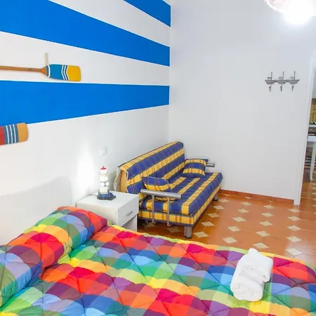 Kefa Holiday - Sailor's Apartment