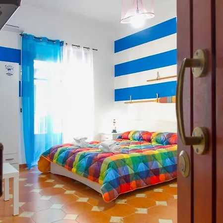 Kefa Holiday - Sailor's Cefalu